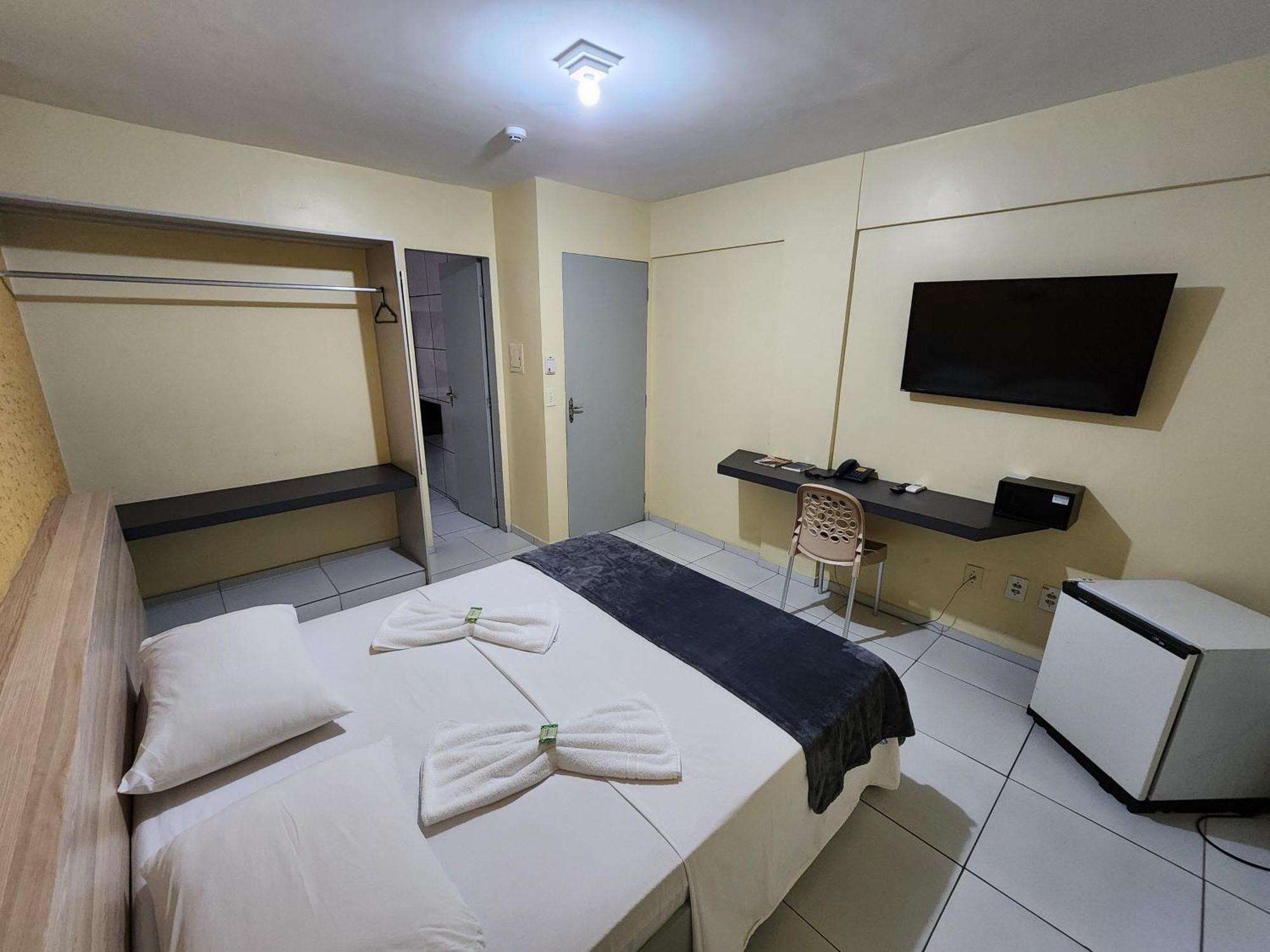 Jr Hotel — Fotos 1